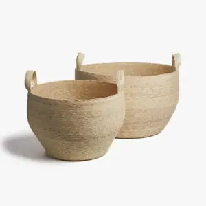 Minimalist Pitcher Design